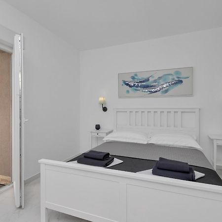 Apartment Lotte With Private Pool In The City Center! 마카르스카 객실 사진